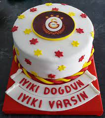 galatasaray pastasi temali pastalar pasta dekorasyon teknikleri pastalar