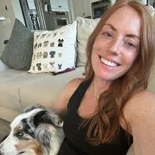 Carly Colombo (carlyyfran)