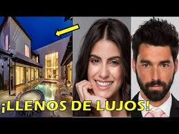 Дэниэл аренас, эла вельден, сара корралес, энок леаньо, аура кристина гейтнер, gonzalo peña, летисия. Asi Viven Barbara Lopez Y Su Novio Gonzalo Pena Youtube