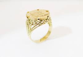 Bijoutier Maupas Sehikyan Vhevaliere Homme En Or Jaune Et Napoleon En Or Jaune Les chevalières sont des bijoux indémodables et incontournables. vhevaliere homme en or jaune et