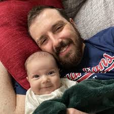 Dustin Mahan's Instagram, Twitter & Facebook