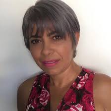 Ha fallecido: La Sra. Sandra Ivette Hidalgo Rivera Barrio Mamey Sus hijas  Esthelory y Naomi López Hidalgos, hermanos, sobrinos y demás familiares les  informan los detalles de las exequias funebres a continuación.