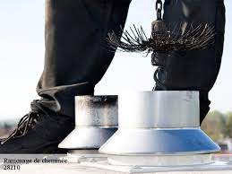 Ramonage de cheminée ( avec attestation pour l'assurance) : Ramoneur Pour Ramonage Cheminee Nogent Le Roi Tel 02 52 56 25 94