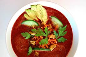 Soupe Crue A La Betterave Et A La Tomate En Mode Gaspacho Recette Betterave Manger Sainement Cuisine Crue