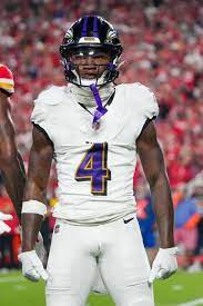 Ravens WR Zay Flowers Changes Agents