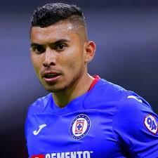 Orbelín pineda alvarado (born 24 march 1996) is a mexican professional footballer who plays as a midfielder for liga mx club cruz azul and the mexico national team club career querétaro. Cruz Azul Periodista Revienta A Orbelin Pineda Y Afirma Que Es Un Jugador De Relleno
