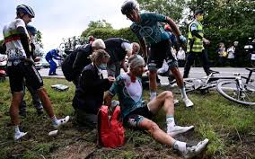 It's a bike race and accidents are bound to happen. Arssm Go Jeksm