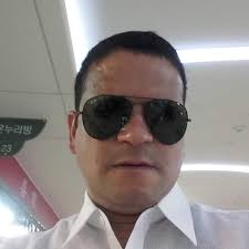 Today in 1998, Sachin Tendulkar honored by India's Highest Sporting Award  Major Dhyanchand KHEL RATNA. 1994