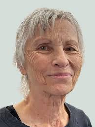 MERRY CHRISTMAS TO ALL MY FAMILY AND FRIENDS Thinking of my wife this  Christmas Eve morning