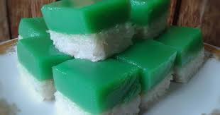 Rebus santan, daun pandan dan garam sampai mendidih. 22 Resep Ketan Srikaya Hun Kwe Enak Dan Sederhana Ala Rumahan Cookpad