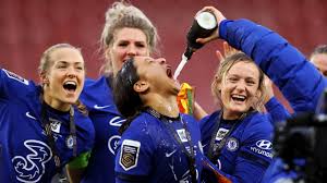 Her mother, roxanne, was born in australia and comes from an athletic family: Football Kerr Backflips On Not Doing Backflips For Chelsea
