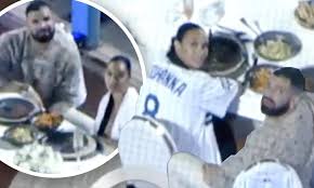 Fans joke amari bailey's mom is why drake's his 'buddy'. S4ji26bfgljorm