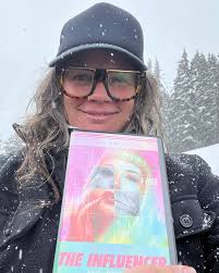 Cameron Holly Dexter