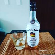 Malibu Rum Coconut Flavored Spiced Rum Light And Breezy 21 Alcohol Great Taste Excellent Price Point Serves Well As A Party Spiced Rum Malibu Rum Rum