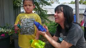 Maybe you would like to learn more about one of these? Bibit Ajak Anak Anak Di Jogja Ubah Sampah Jadi Mainan Mongabay Co Id Mongabay Co Id