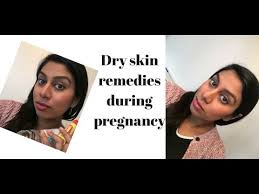 Dry lips, being sensitive to smell, sore breasts, and other symptoms can be an indicator of the baby's gender. Dry Itchy Skin During Pregnancy Causes Remedies
