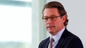 Hier entwickelt und produziert der fahrzeughersteller das erste. Andreas Scheuer Maut Affare Droht Dem Csu Politiker Neuen Arger