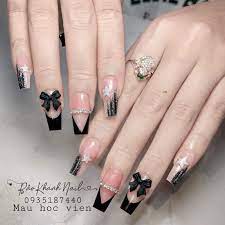 Tuyển chọn 200 mẫu nail màu đen đính đá được yêu thích nhất - Wikipedia