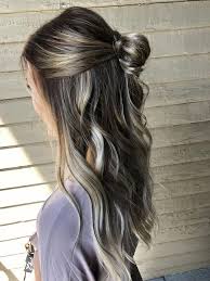 Huge 2020 Hairstyle List The 9 Hottest Trends To Be Obsessed With Ecemella In 2020 Hair Styles Whoville Hair Brown Ombre Hair