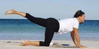 But yoga is so much more. Ruckenschmerzen Yoga Hilft So Gut Wie Physiotherapie Aponet De