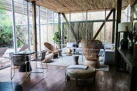 All you travel lovers out there, this one's for you. An Ultra Modern Safari Lodge In Remote South Africa Safari Home Decor Safari Lodge Modern Hunting Decor