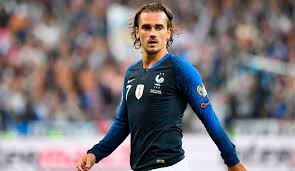 Griezmann stimmt einer gehaltsminderung zu, wenn er bei barça bleibt. Antoine Griezmann Scherzt Uber Verschossenen Elfer Gegen Albanien Vielleicht War Meine Frau Schuld