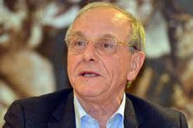 He was a member of the french national consultative ethics committee from 1992 to 2004 and. Contaminations In Exponential Growth According To Axel Kahn Archyde