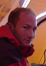 Climber's accident saves his life