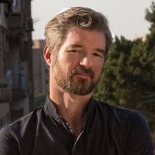 Amanda Taub (@amandataub)