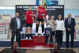 Domina el balón con unas predator, consigue las camisetas de tus equipos favoritos y salta al campo a ganar. Halterofilia Lydia Valentin Y David Sanchez Campeones De La Copa De Espana De Halterofilia De Camponaraya Plaza Deportiva