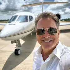 🎥 In this inspiring video, Terry Pettis shares his journey as a leader,  both