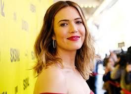 Последние твиты от mandy moore (@themandymoore). Mandy Moore Posts Rare Photo Of Baby Bump Purewow