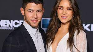Julian edelman and danny amendola responded to the qb's call with their own video. Julian Edelman Liked A Post About Nick Jonas Wanting Danny Amendola S Ex Back Sports Gossip