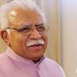 Haryana Manohar Khattar purchases 'pakodas'