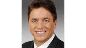 Sportscaster and former RB Mike Adamle says he has dementia