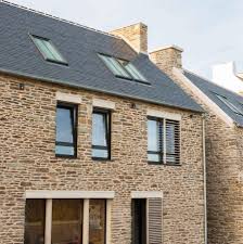 Standard zga 0024 aluminium laqué gris foncé aluminium laqué aux teintes ral options descriptif type de la fenêtre. Fenetres De Toit Atrium Patrimoine