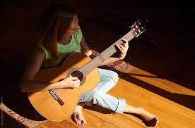 Woman Musician Playing Guitar By Guille Faingold Guitar Playing Guitar Musician