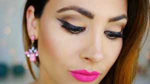 Maquillaje Delineado De Gato Labios Intensos Cat Eye Bold Lips Lizy P Youtube Repite el mismo paso por el otro ojo. maquillaje delineado de gato labios intensos cat eye bold lips lizy p