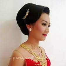 Lihat ide lainnya tentang sanggul modern, sanggul, pengantin. Pengantin Batak Paket Martumpol Make Up Hair Do Facebook