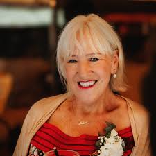 I feel like myself again for the first time since my cancer diagnosis. It  was a long process, but the outcome is so fabulous that it's all been worth  it. All that's