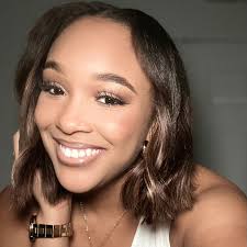 Damilola Afolami & Lafonzo Brown's Wedding Website