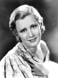 Daisy Cartwright Risdon (aka Elisabeth Risdon 1887-1958) She appeared in  over 140 films from 1913-1952 "Theodora Goes Wild" 1936, "Make Way For  Tomorrow" 1937, "Five Came Back" 1939, "Abe Lincoln in Illinois"
