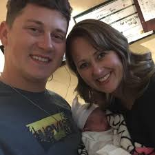 This is a far reach but my aunt is looking for 4-6 more of these oval  plates found at Home Goods. Cant seem to find them anymore. Anybody  selling?