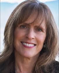 Melinda Beebe's Instagram, Twitter & Facebook