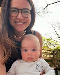 Amber Keating (@gracefulamber) • Instagram photos and videos