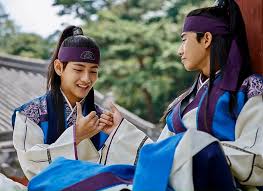 In order to break the power of the nobles, who have grown accustomed to their privileges under the bone rank system, jiso plans to create a new elite, the hwarang, that will cut across the existing power factions, and to bind them to sammaekjong and the throne. Bts S V Looks Back At Hwarang Role Following Character S Death