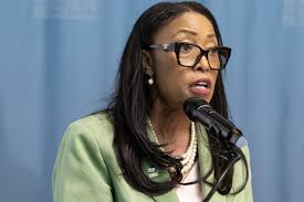 Col. Harry Summers Jr.; Author, Analyst