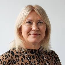 Carolyn Kaye's Instagram, Twitter & Facebook