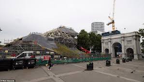 More information about booking your tickets. London S 2m Marble Arch Mound Is Mocked For Looking Like A Slag Heap That Costs 6p A Step Daily Mail Online
