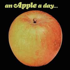 An apple a day keeps the doctor away. Apple An Apple A Day Cd Jpc